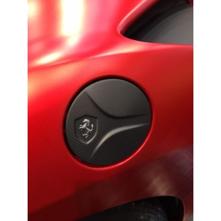 Bouchon de réservoir d'essence en carbone Capristo Ferrari 488 de 2018 - F8